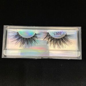 Lashes (L502)